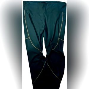 Fabletics teal green insulated reinforced gusset hidden pocket, full length
